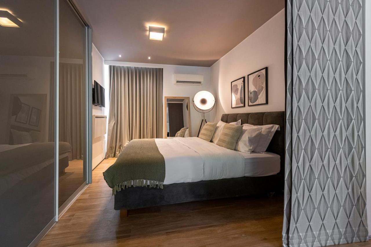 Апартаменты Phaedrus Living: Luxury Flat Vouliagmeni Афины Экстерьер фото